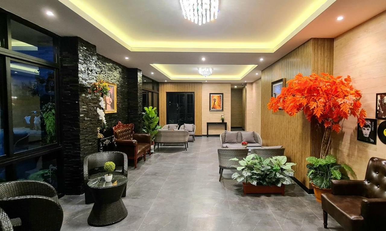 The Room Boutique Hotel Sakon Nakhon Extérieur photo