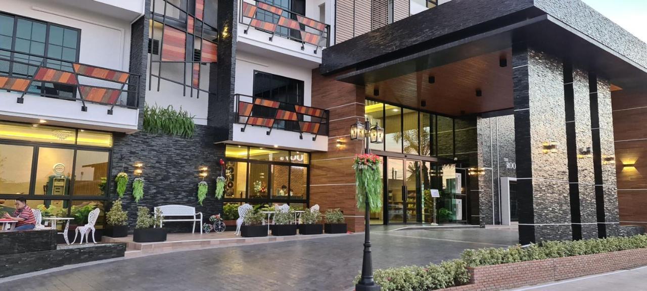The Room Boutique Hotel Sakon Nakhon Extérieur photo