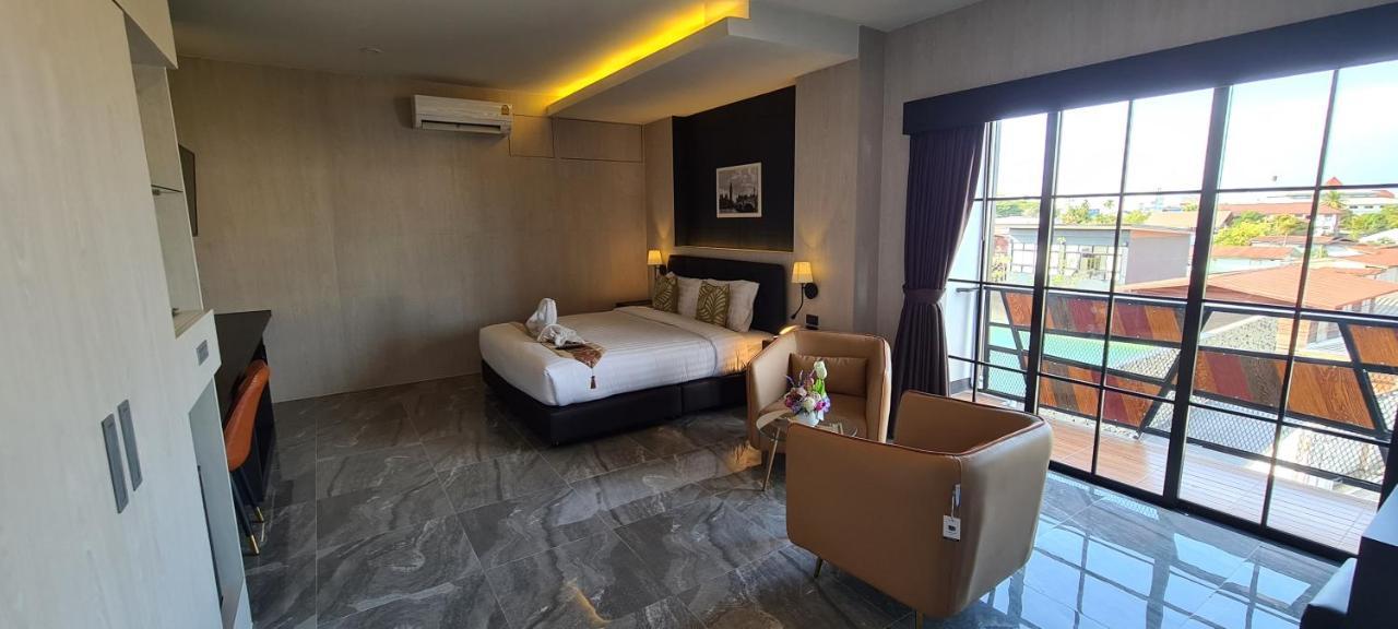 The Room Boutique Hotel Sakon Nakhon Extérieur photo