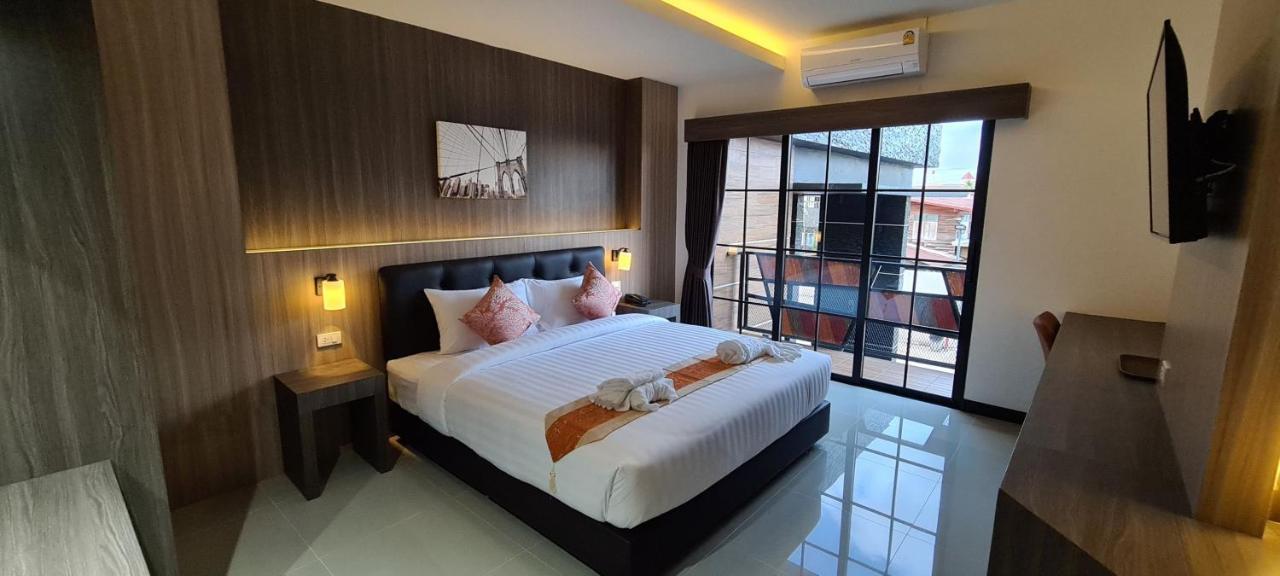 The Room Boutique Hotel Sakon Nakhon Extérieur photo