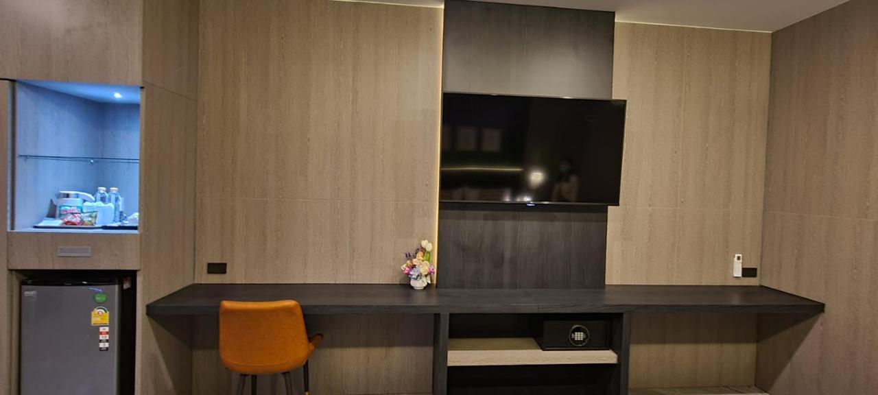 The Room Boutique Hotel Sakon Nakhon Extérieur photo